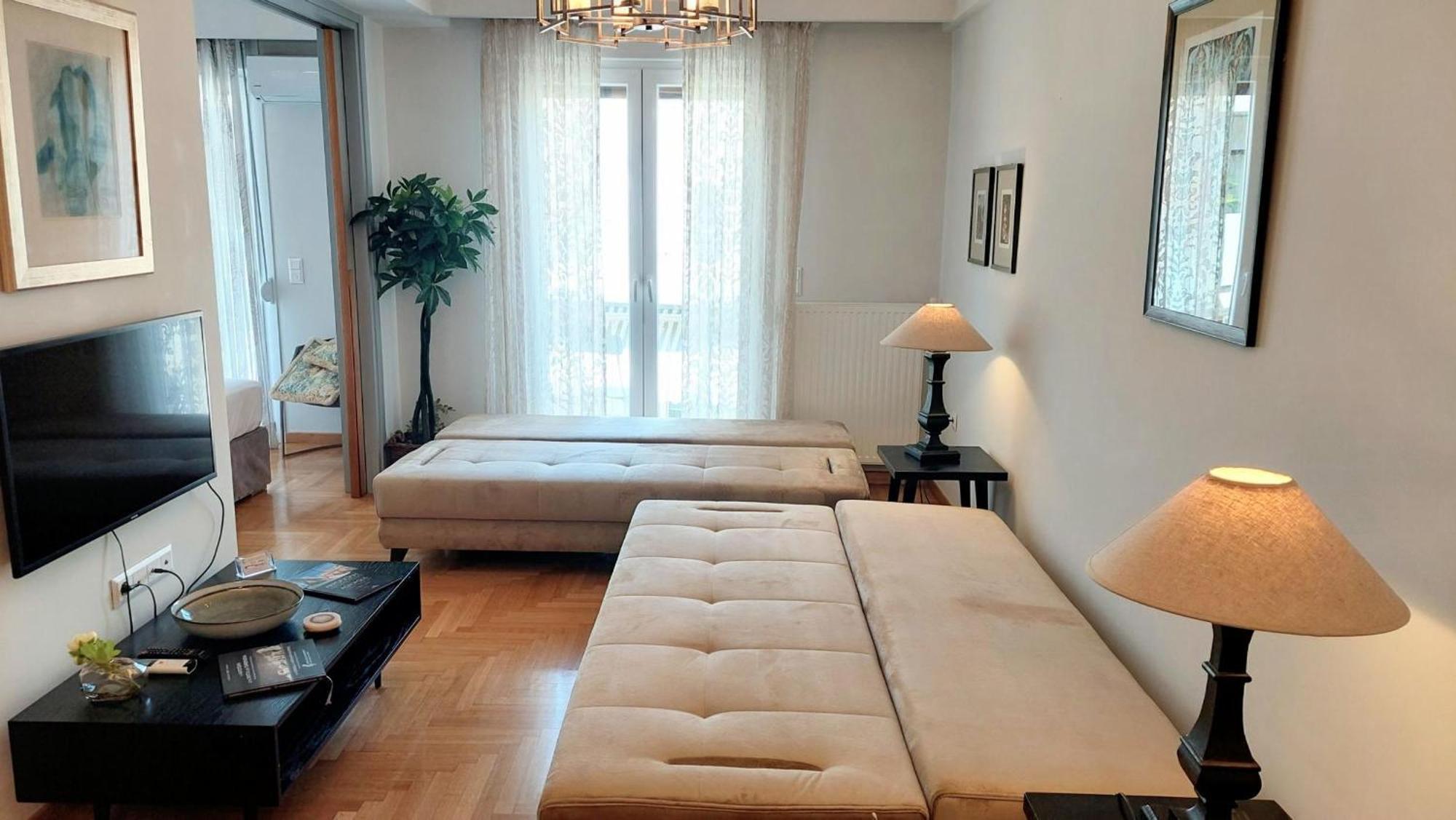 Elegant Apartment In Acropolis أثينا المظهر الخارجي الصورة