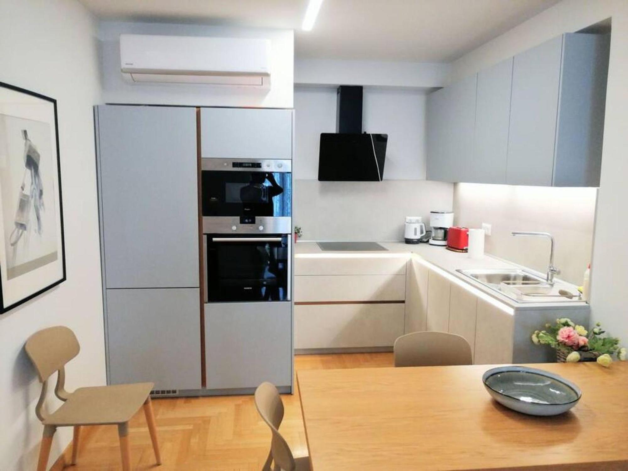 Elegant Apartment In Acropolis أثينا المظهر الخارجي الصورة
