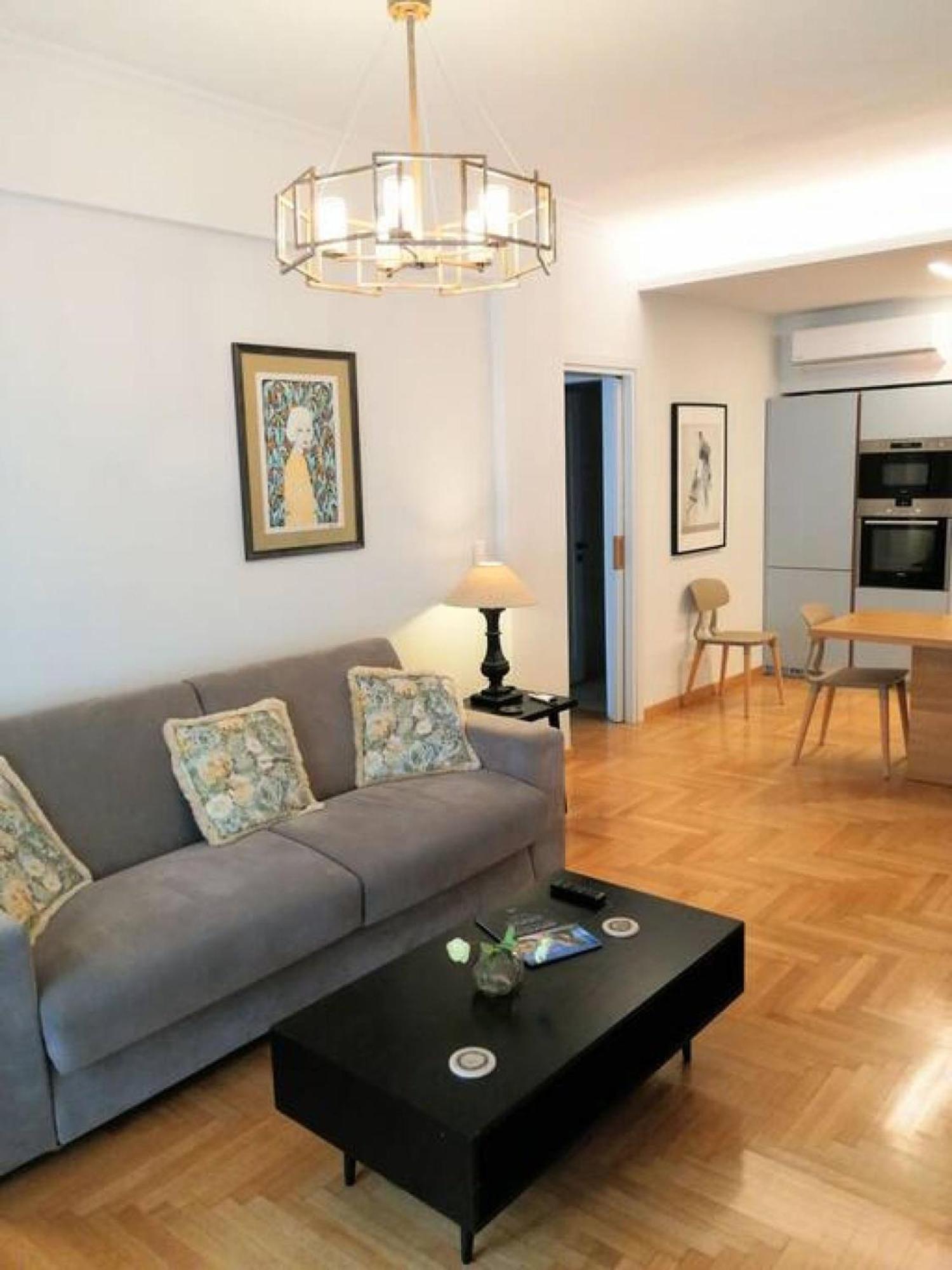 Elegant Apartment In Acropolis أثينا المظهر الخارجي الصورة