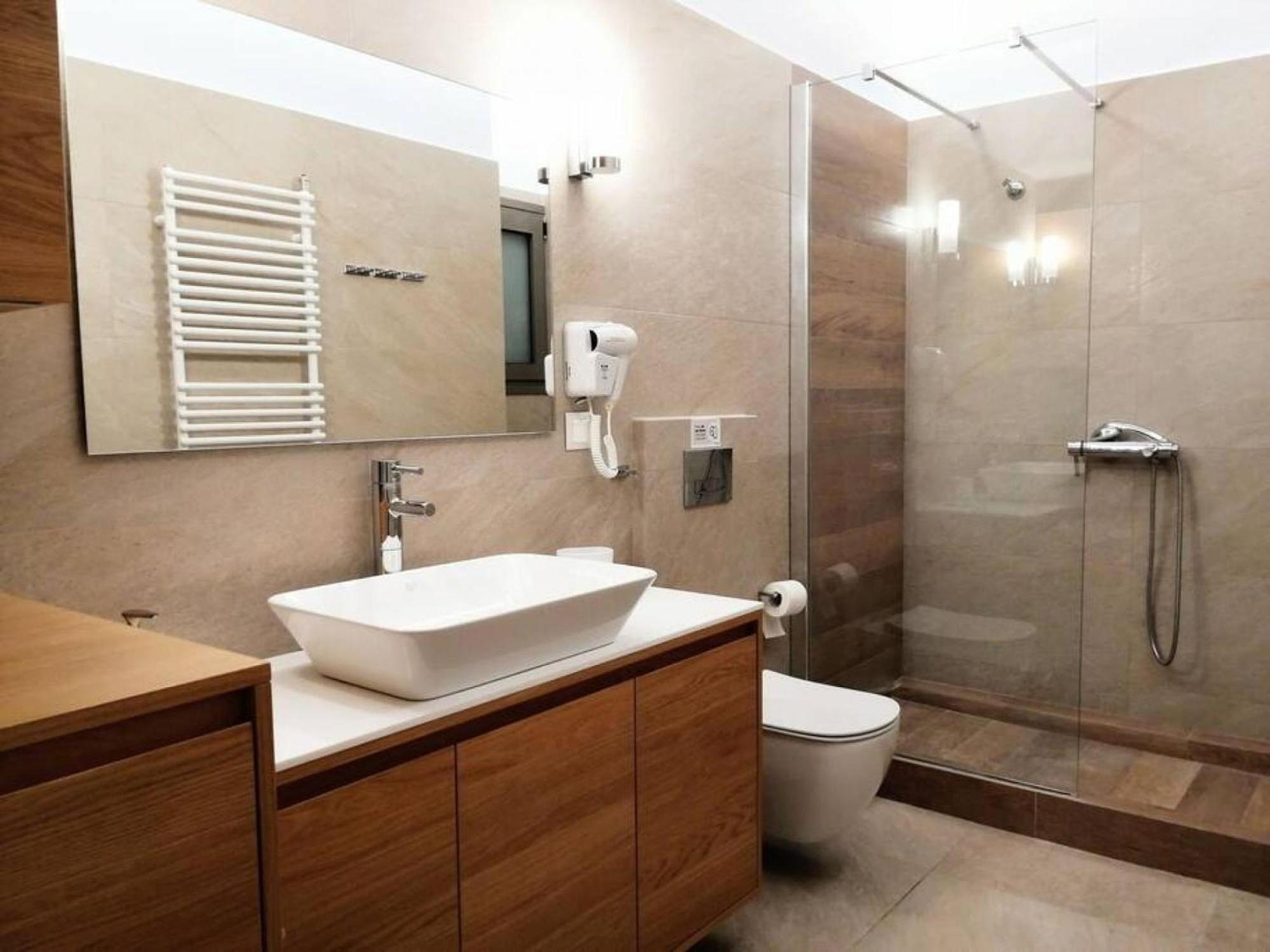 Elegant Apartment In Acropolis أثينا المظهر الخارجي الصورة