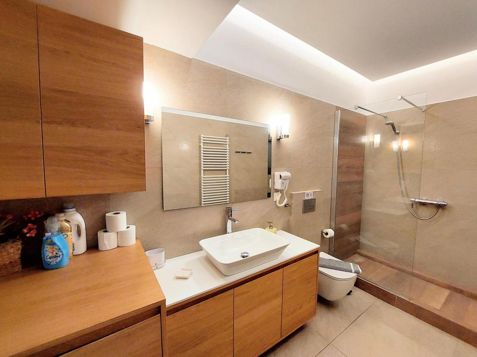 Elegant Apartment In Acropolis أثينا المظهر الخارجي الصورة