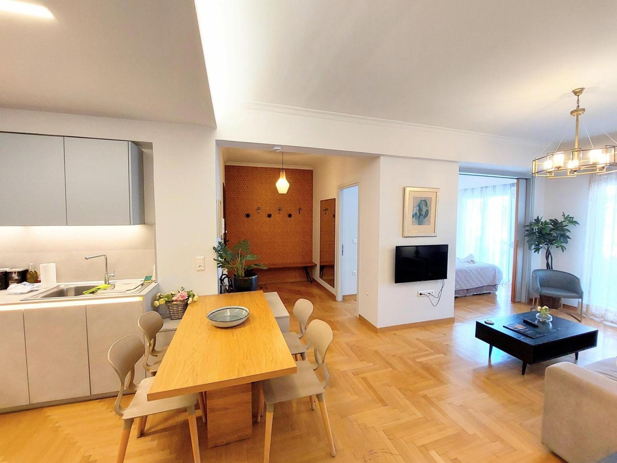 Elegant Apartment In Acropolis أثينا المظهر الخارجي الصورة