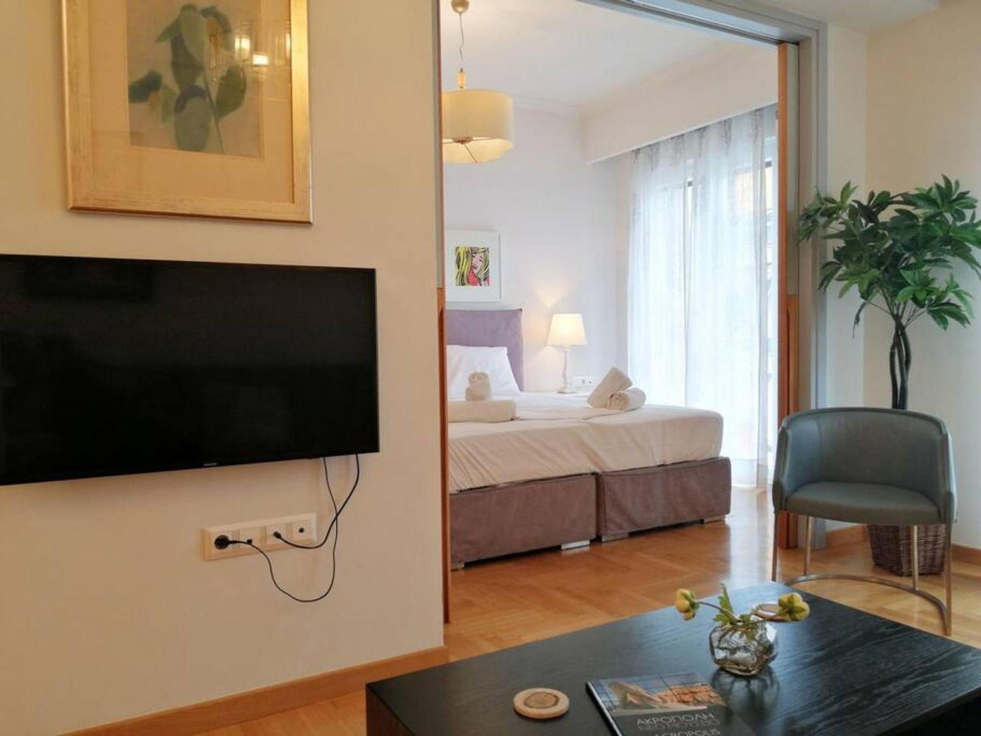 Elegant Apartment In Acropolis أثينا المظهر الخارجي الصورة
